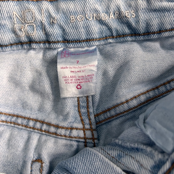 Light Wash Ripped Jeans - Picture 2 of 3